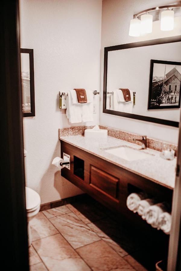 Cobblestone Hotel & Suites International Falls Eksteriør billede