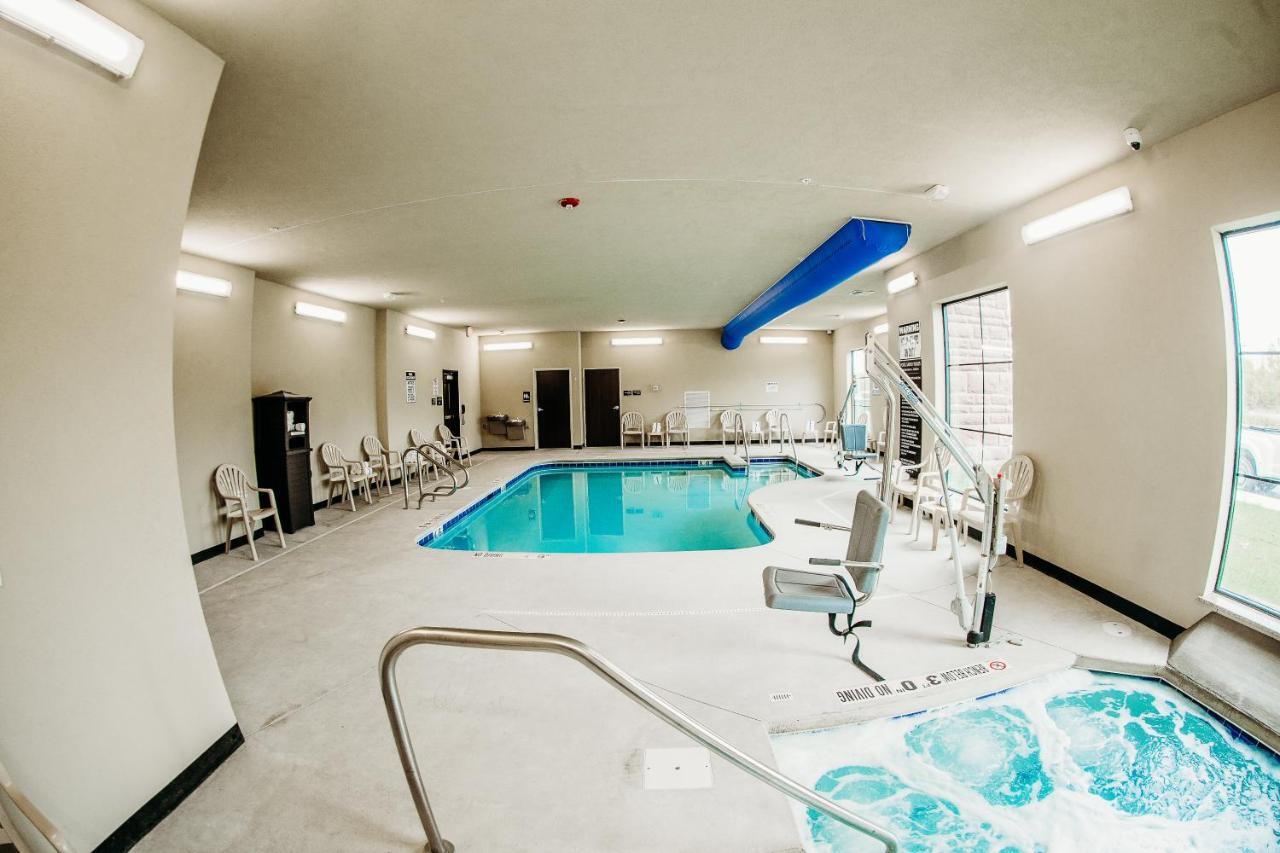 Cobblestone Hotel & Suites International Falls Eksteriør billede