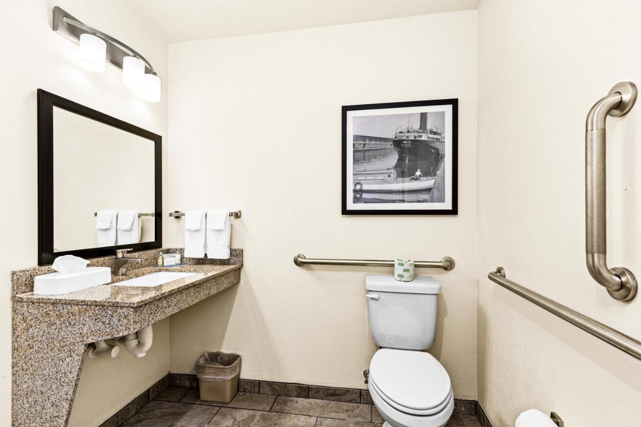 Cobblestone Hotel & Suites International Falls Eksteriør billede
